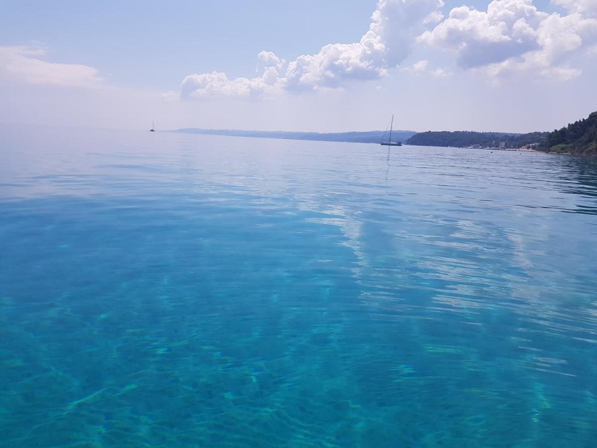 Halkidiki Rooms Nea Fokea Exterior photo