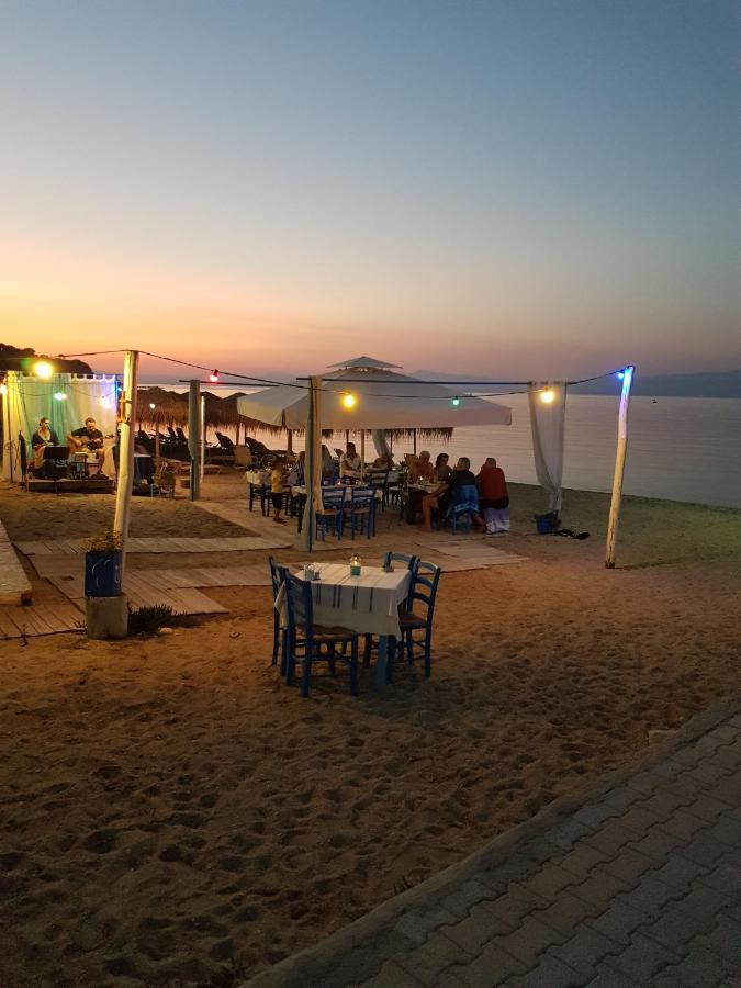Halkidiki Rooms Nea Fokea Exterior photo